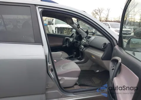 2007 Toyota Rav4 из США, поврежденный, VIN JTMBD33V675117262